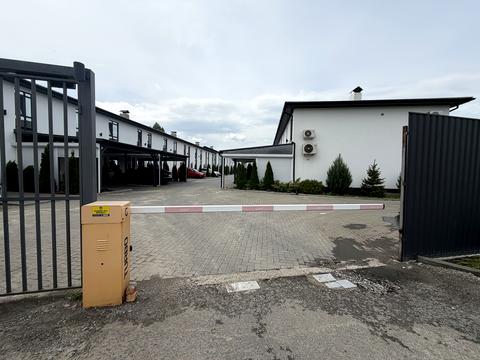 дом по адресу Айвазовського, 4