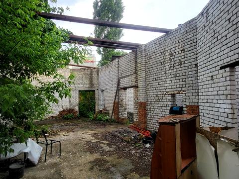 комерційна за адресою Байрона просп., 136