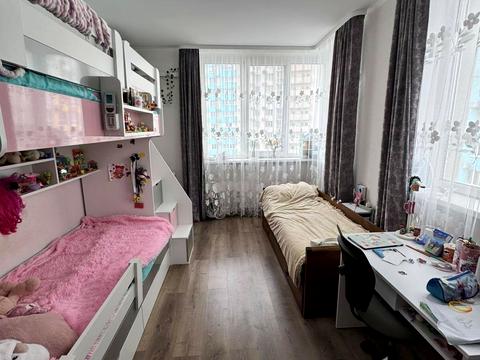 квартира за адресою Академіка Заболотного вул., 15-Б