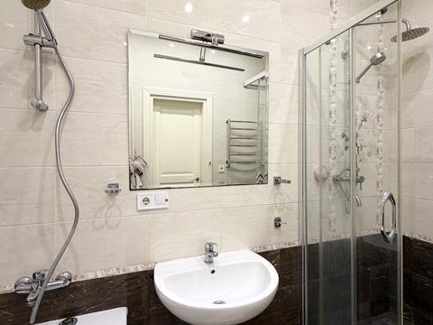 квартира за адресою Перлинна вул., 1а
