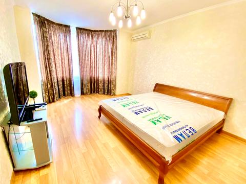 квартира за адресою Осіння вул., 33