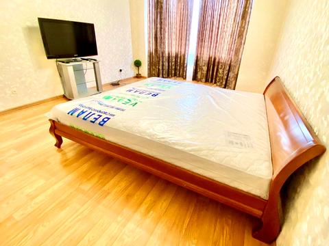 квартира за адресою Осіння вул., 33
