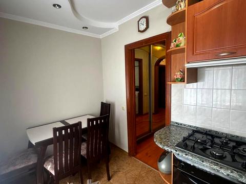 квартира за адресою Грушевського вул., 5