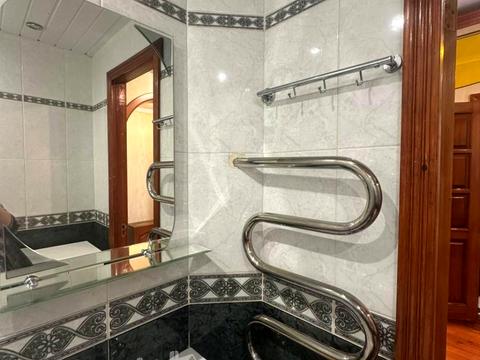 квартира за адресою Грушевського вул., 5