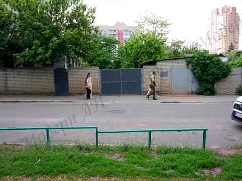 комерційна за адресою Олега Адамовського вул. (Камська), 2