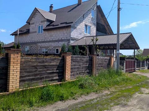 дом по адресу Грушевського, 1