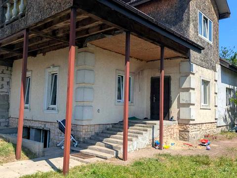 дом по адресу Грушевського, 1