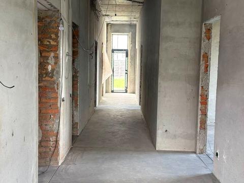 дом по адресу провулок Травневий, 8