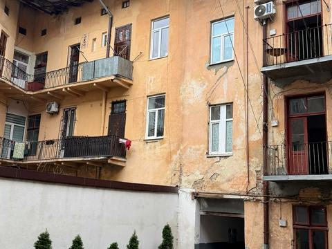 квартира за адресою Пантелеймона Куліша вул., 12