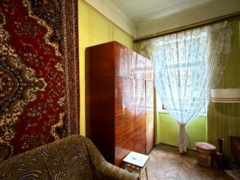 квартира за адресою Пантелеймона Куліша вул., 12