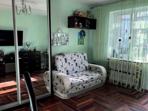 квартира за адресою Академіка Александрова вул., 15