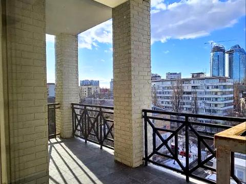 коммерческая по адресу Николая Михновского бульв. (Дружбы народов), 19