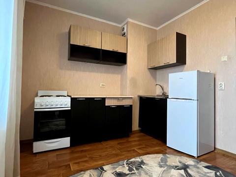 квартира за адресою Науки просп., 60-А
