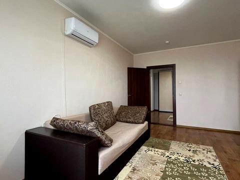 квартира за адресою Науки просп., 60-А