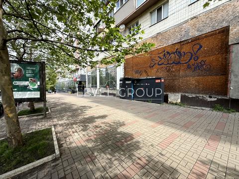 комерційна за адресою Лесі Українки бульв., 5