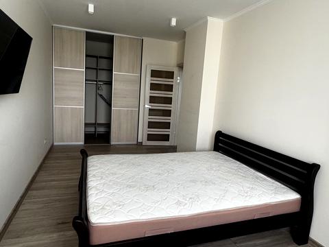 квартира за адресою Академіка Глушкова просп., 9-В