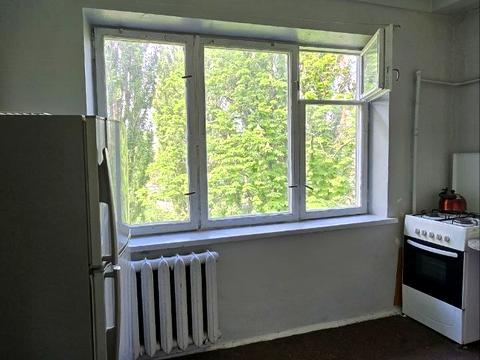квартира за адресою Салютна вул., 25-А