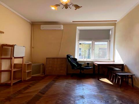 квартира за адресою Богдана Лепкого вул., 6