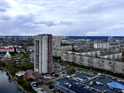 коммерческая по адресу Оболонский просп., 1к1