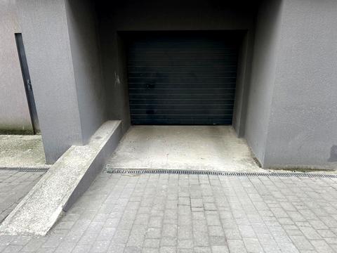 паркоместо по адресу Сеченова ул., 129