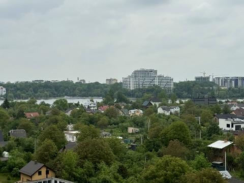 квартира за адресою Романа Левицького вул., 4