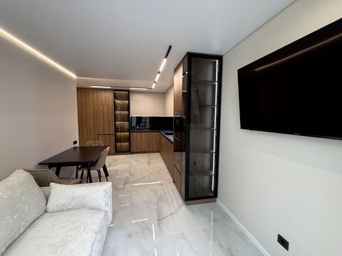 квартира за адресою Романа Левицького вул., 4