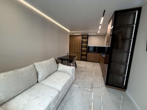 квартира за адресою Романа Левицького вул., 4