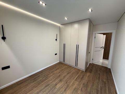 квартира за адресою Романа Левицького вул., 4