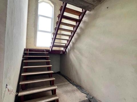 будинок за адресою 1го Травня