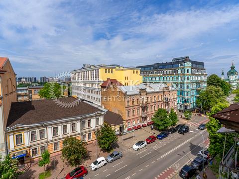 квартира за адресою Володимирська вул., 9