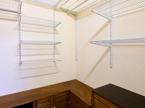 квартира за адресою Панаса Мирного вул., 28-А