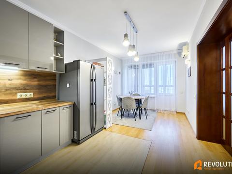 квартира за адресою Панаса Мирного вул., 28-А