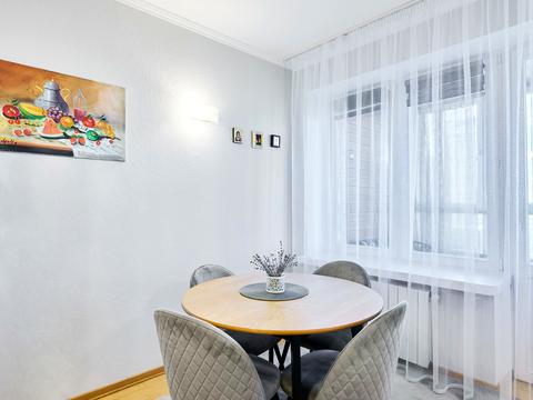 квартира за адресою Панаса Мирного вул., 28-А