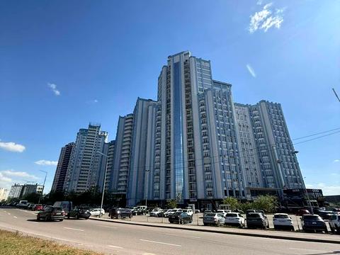 комерційна за адресою Дніпровська набережна вул., 26-Д