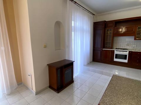 квартира за адресою Йосифа Сліпого вул. (), 3а