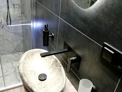 квартира за адресою Святого Теодора пл., 4