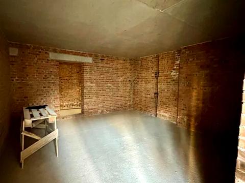 квартира за адресою Залізнична вул., 9Б
