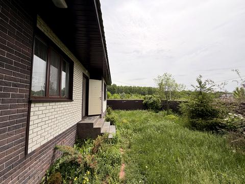 дом по адресу Центральна