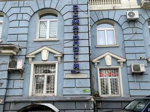 коммерческая по адресу Богдана Хмельницкого ул., 9