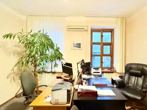 коммерческая по адресу Короленко ул. (Короленка), 37