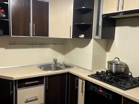 квартира за адресою Академіка Корольова вул., 34