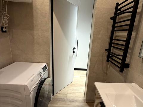 квартира за адресою Науки просп., 58-В