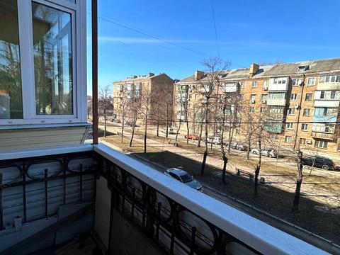 квартира за адресою Всеволода Петріва вул. (Кирпоноса), 12