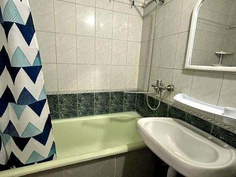 квартира по адресу Ревуцкого ул., 34-А
