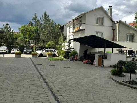 квартира за адресою Івана Коршинського вул., 7-Б