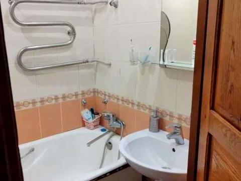 квартира за адресою Ахсарова вул., 15