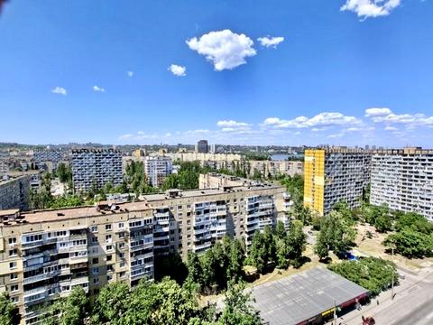 квартира за адресою Добровольців пров., 21