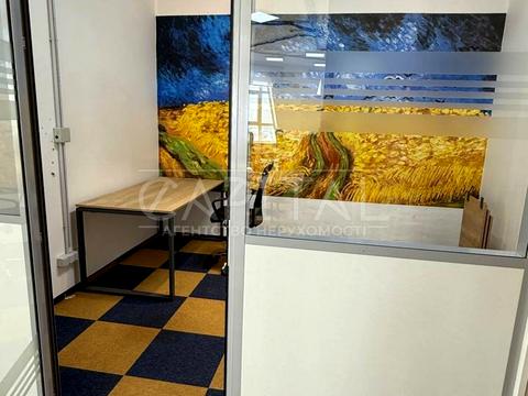 комерційна за адресою Кловський узвіз, 7a
