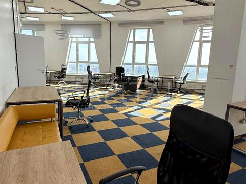 комерційна за адресою Кловський узвіз, 7a