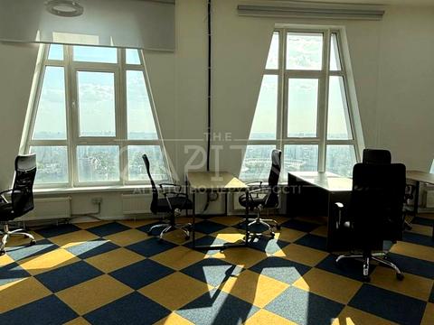комерційна за адресою Кловський узвіз, 7a